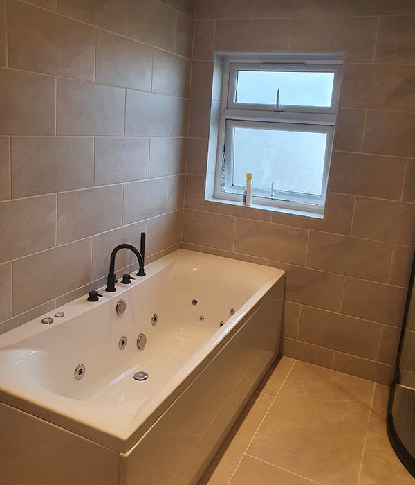 Bathroom Installation Services In, How Long Does It Take To Replace A Bathtub Uk